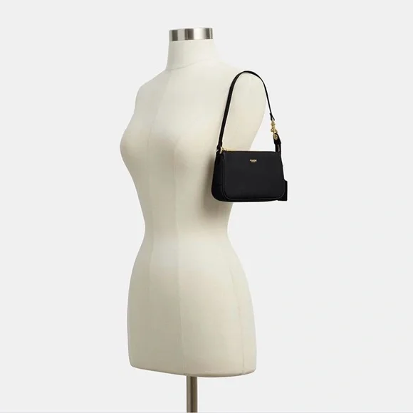 Coach Women’s Natural Grain Leather Plaza Bag 18 with Gold Hardware - Picture 4 of 6